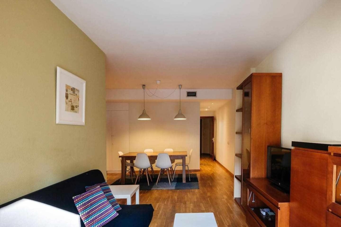 Comfortable 4 Rooms 2Bath W Balcony Barcelona Bagian luar foto